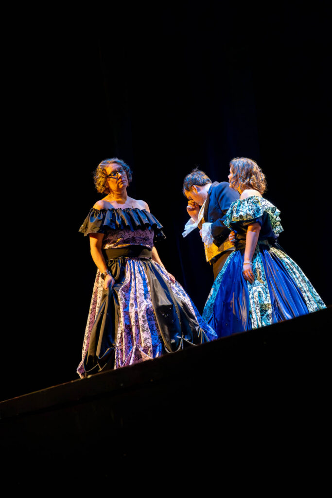 photographe spectacle danse costumes scène artistique groupe